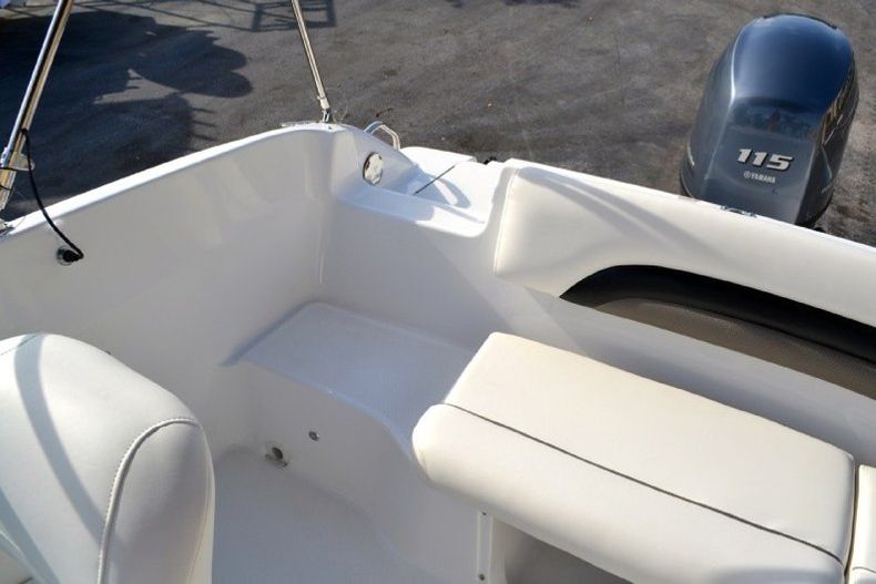 Thumbnail 24 for New 2013 Hurricane SunDeck SD 187 OB boat for sale in West Palm Beach, FL