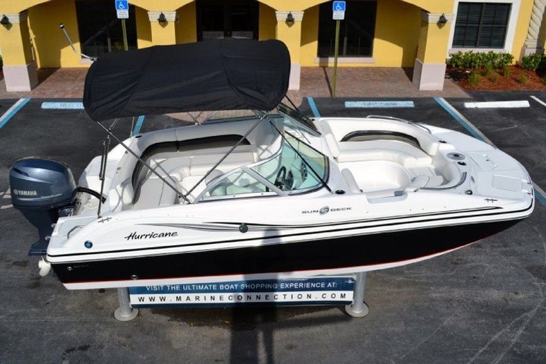 Thumbnail 59 for New 2013 Hurricane SunDeck SD 187 OB boat for sale in West Palm Beach, FL