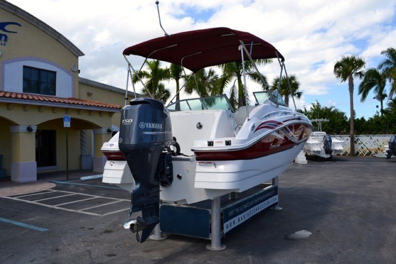 Thumbnail 11 for New 2013 Hurricane SunDeck SD 2000 OB boat for sale in West Palm Beach, FL