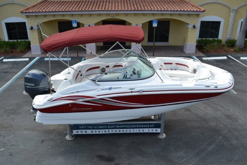 Thumbnail 73 for New 2013 Hurricane SunDeck SD 2000 OB boat for sale in West Palm Beach, FL