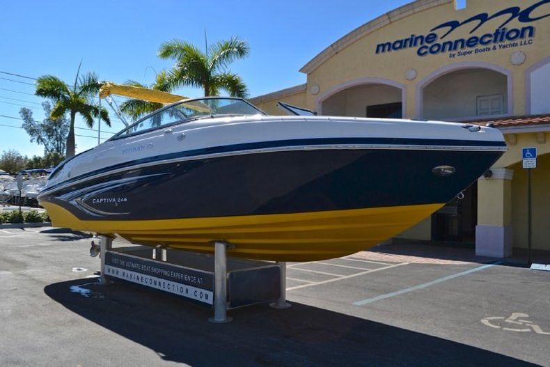 Thumbnail 13 for Used 2009 Rinker 246 Captiva Bowrider boat for sale in West Palm Beach, FL