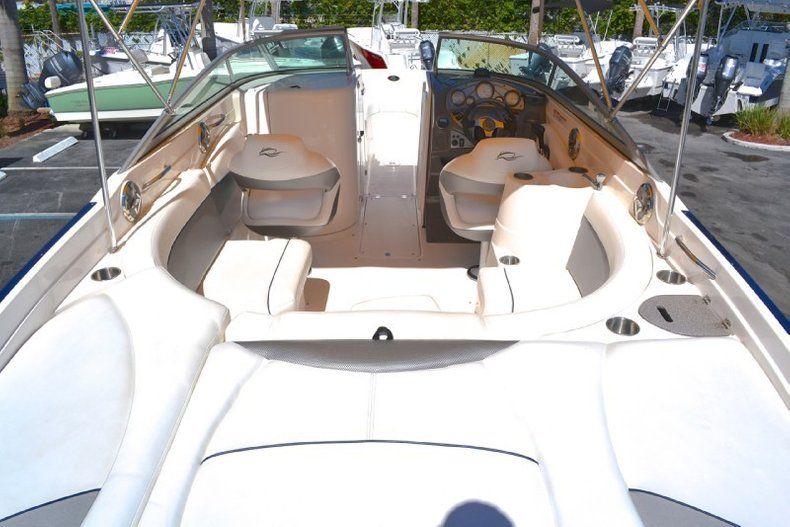 Thumbnail 36 for Used 2009 Rinker 246 Captiva Bowrider boat for sale in West Palm Beach, FL