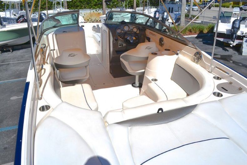 Thumbnail 37 for Used 2009 Rinker 246 Captiva Bowrider boat for sale in West Palm Beach, FL