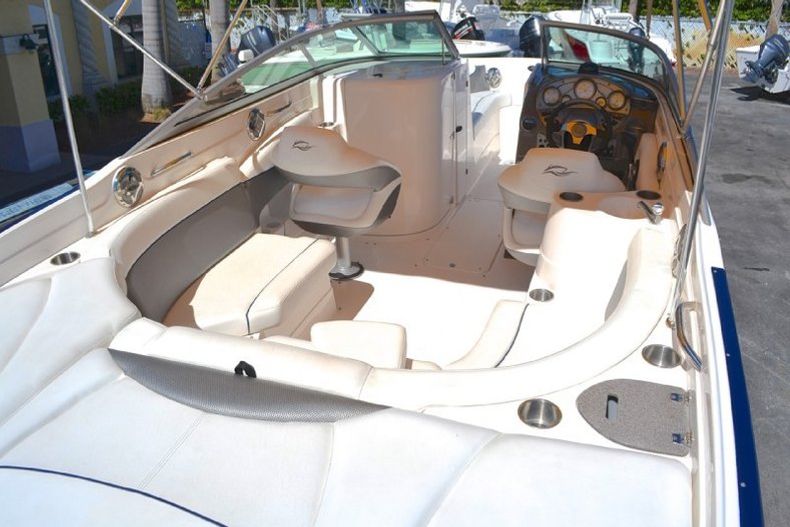 Thumbnail 38 for Used 2009 Rinker 246 Captiva Bowrider boat for sale in West Palm Beach, FL