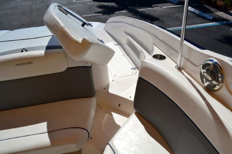 Thumbnail 41 for Used 2009 Rinker 246 Captiva Bowrider boat for sale in West Palm Beach, FL