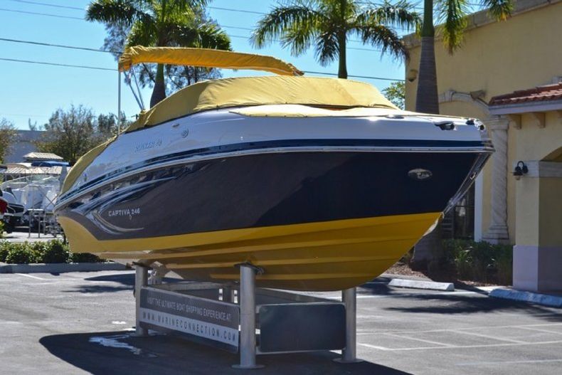 Thumbnail 93 for Used 2009 Rinker 246 Captiva Bowrider boat for sale in West Palm Beach, FL