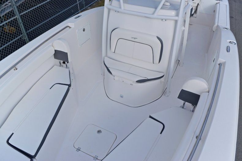 Thumbnail 60 for New 2015 Tidewater 250 CC Adventure Center Console boat for sale in West Palm Beach, FL