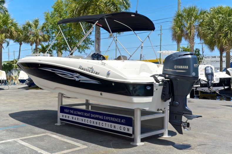 Thumbnail 5 for Used 2012 NauticStar 203 SC Sport Deck boat for sale in West Palm Beach, FL