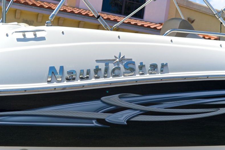Thumbnail 8 for Used 2012 NauticStar 203 SC Sport Deck boat for sale in West Palm Beach, FL