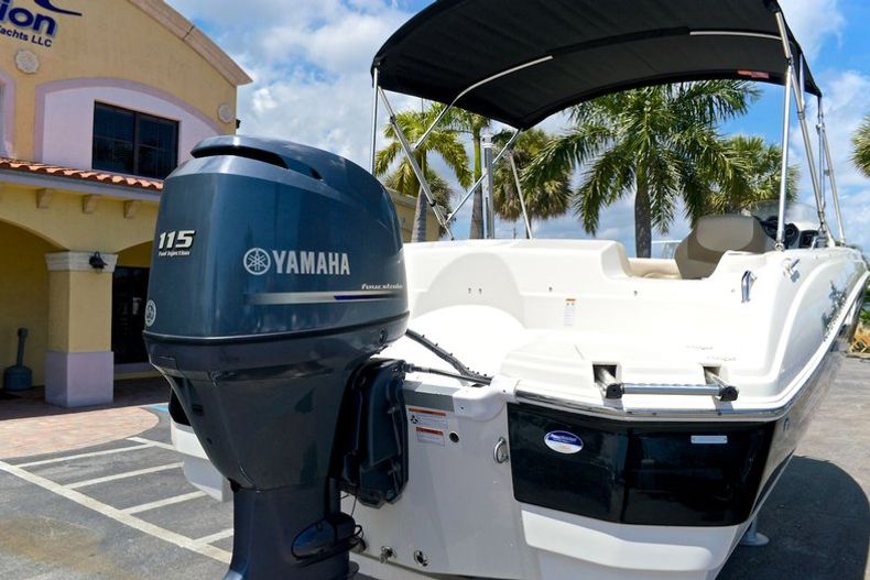 Thumbnail 10 for Used 2012 NauticStar 203 SC Sport Deck boat for sale in West Palm Beach, FL