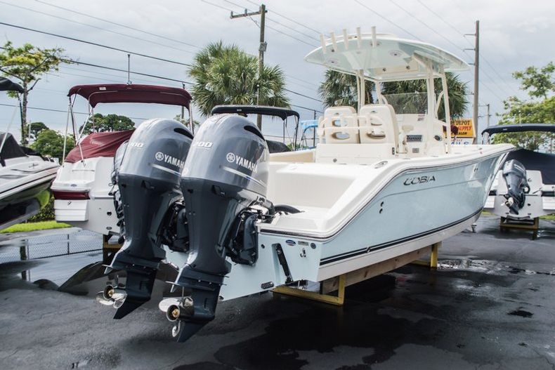 Thumbnail 1 for New 2015 Cobia 277 Center Console boat for sale in West Palm Beach, FL