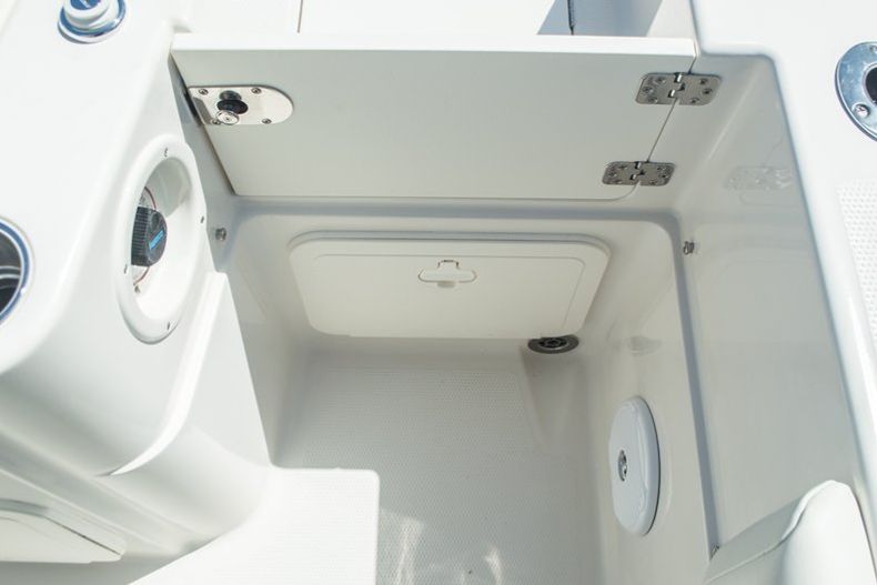 Thumbnail 51 for New 2015 Sailfish 220 CC Center Console boat for sale in West Palm Beach, FL